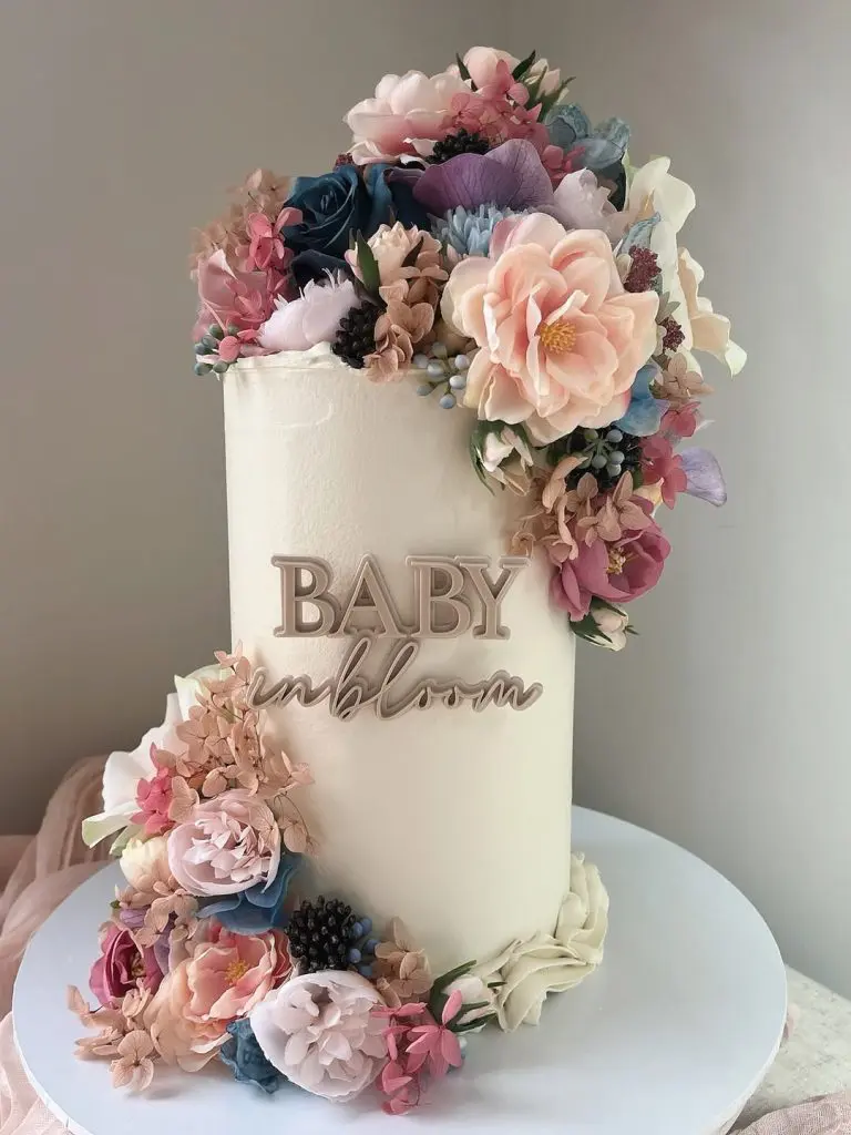 Baby in Bloom Shower Cake
