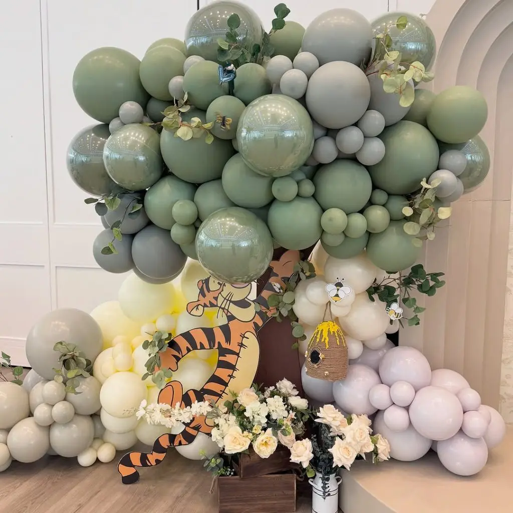 Winnie The Pooh Balloon Decors