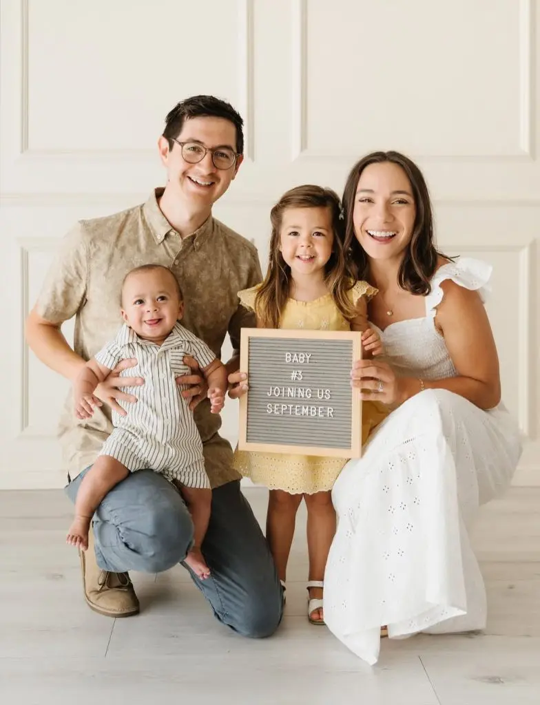 30 Cute & Funny Pregnancy Announcement Ideas That’ll Make Everyone LOL 6 Call out Baby