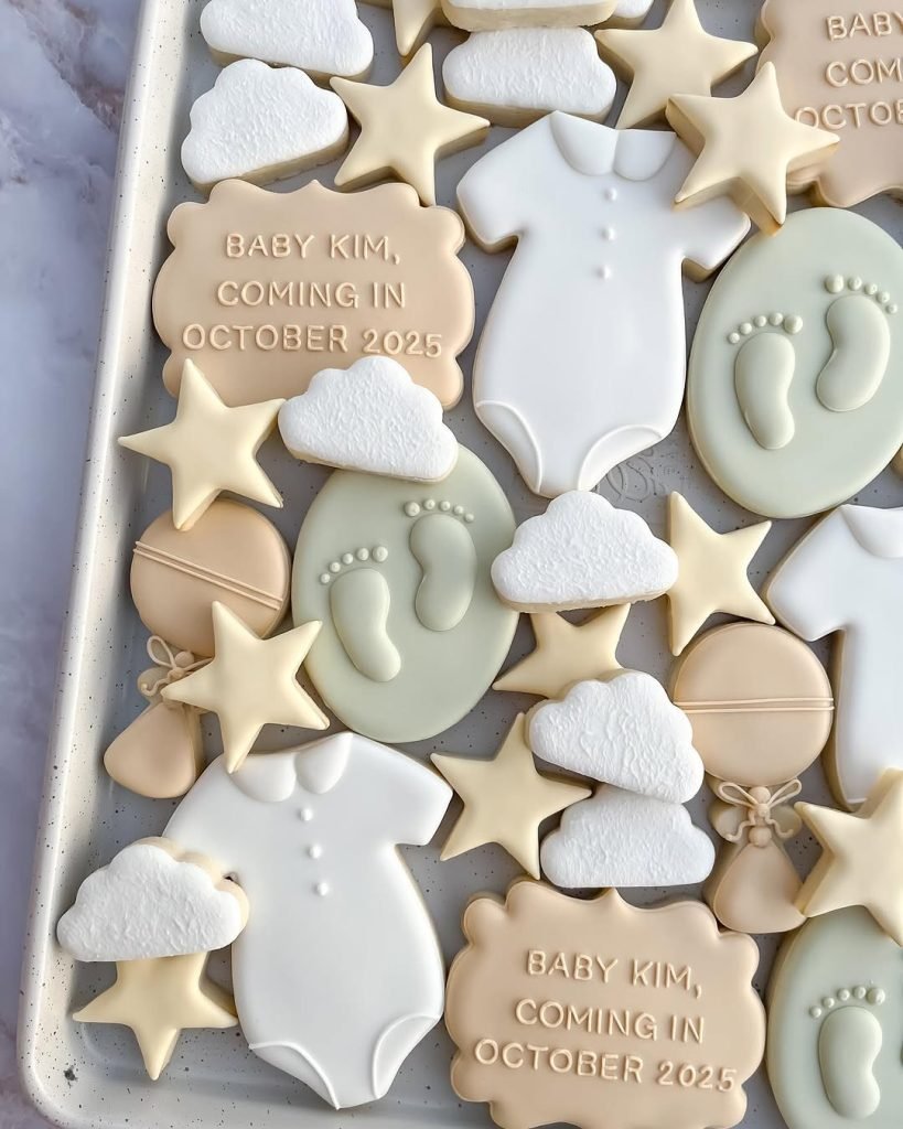 25 Baby Shower Cookie Ideas for Girls That Are Too Pretty to Eat 17 Twinkle Twinkle Little Star Baby Shower Cookies