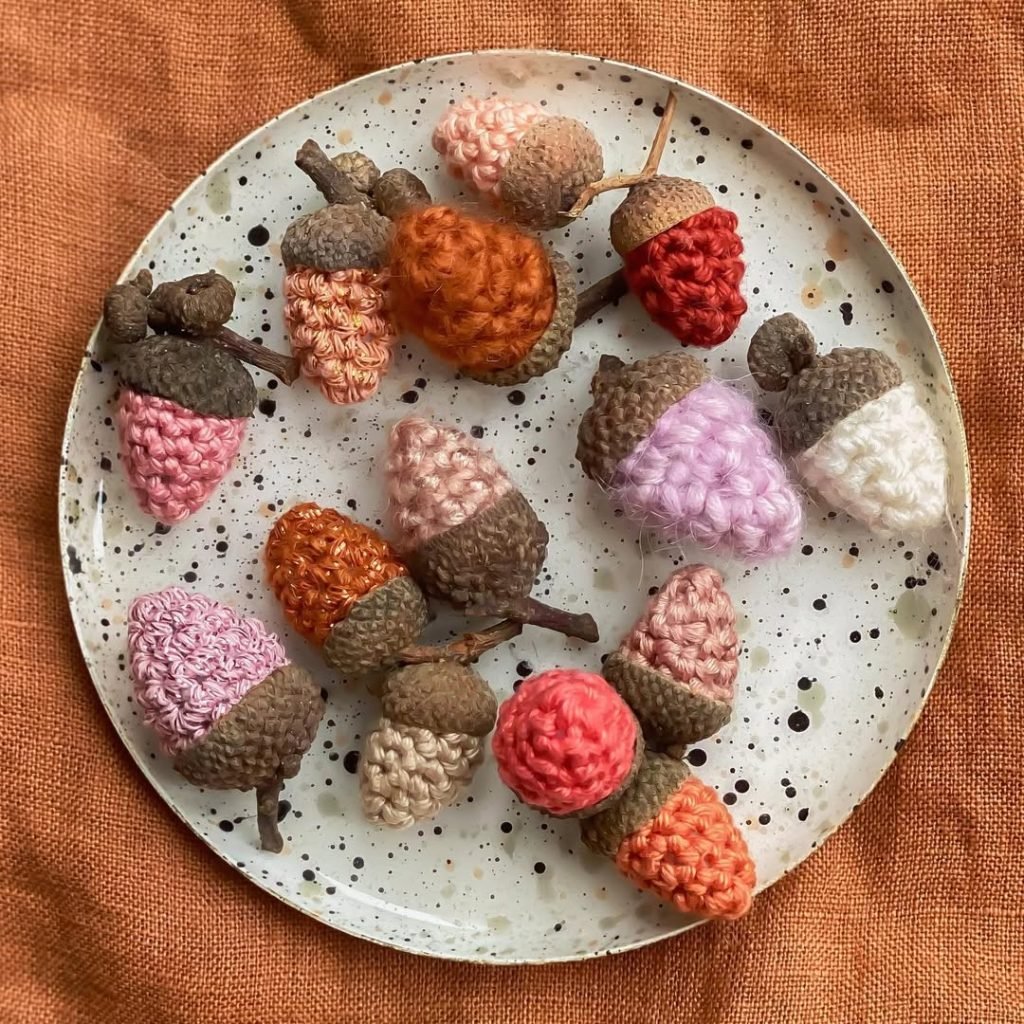 30 Woodland Theme Baby Shower Ideas 6 Acorn Confetti