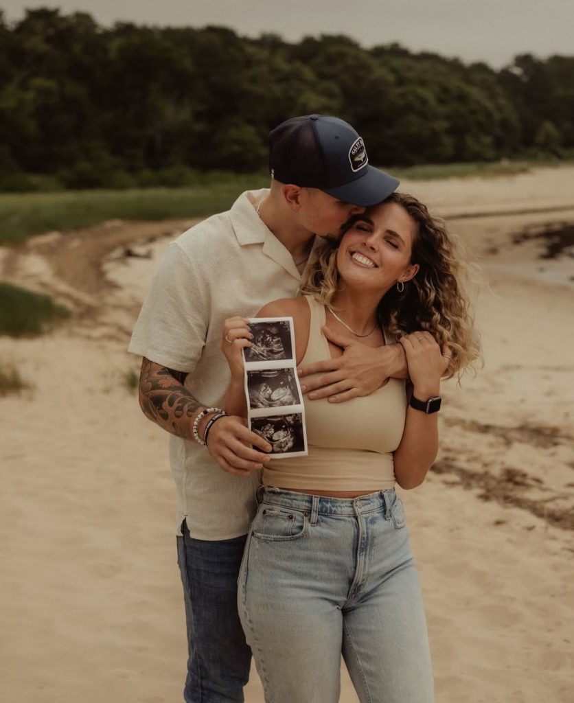 Holding the first picture together