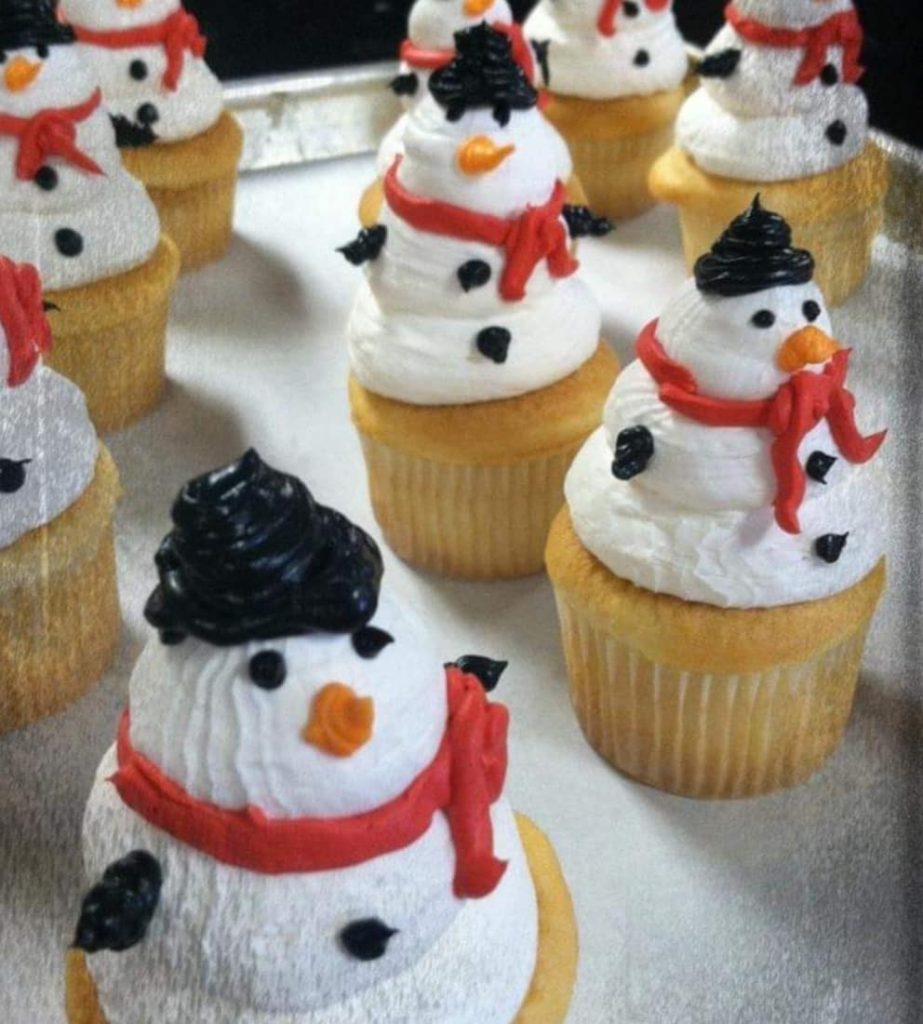 Snowman Cupcakes