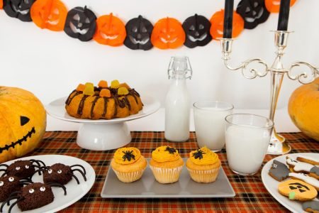 25+ Spooky Halloween Baby Shower Ideas 7 Halloween Baby Shower Theme Ideas