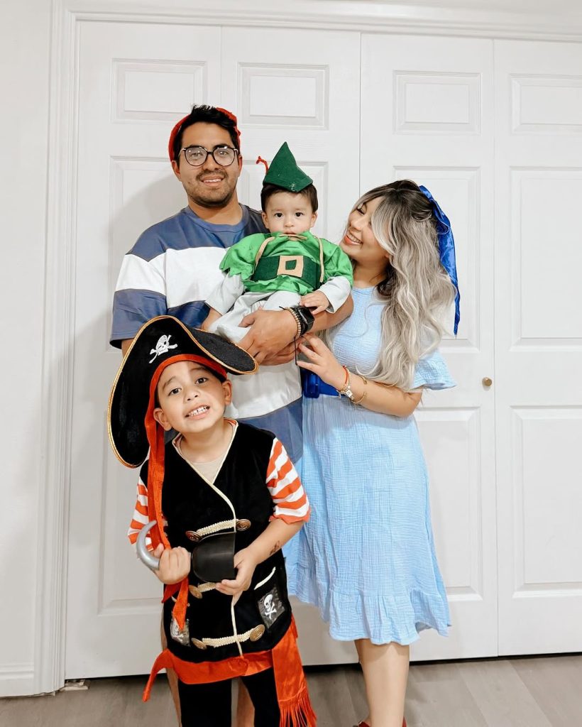 30+ Cute Family Halloween Costume Ideas That’ll Steal the Show 13 Peter Pan Halloween Costume