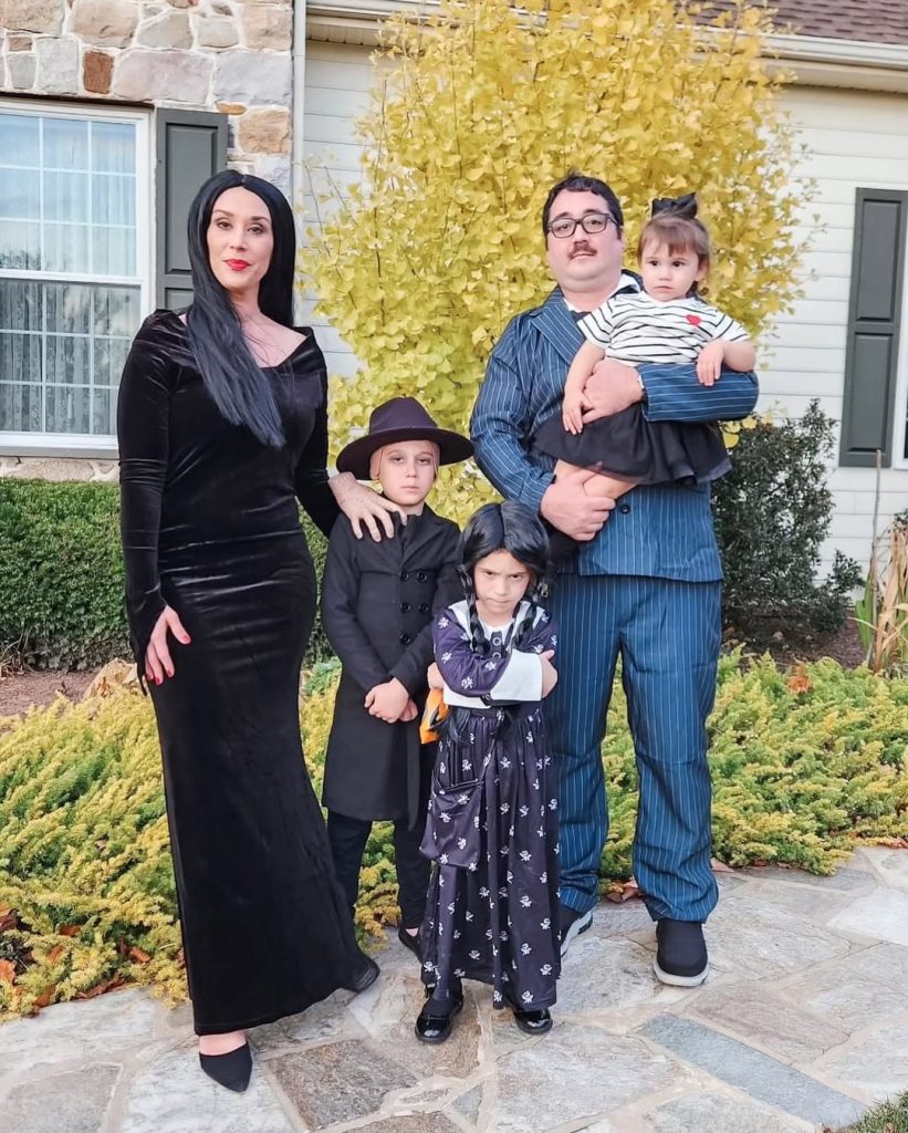 30+ Cute Family Halloween Costume Ideas That’ll Steal the Show 8 The Addams Family Costume For Halloween